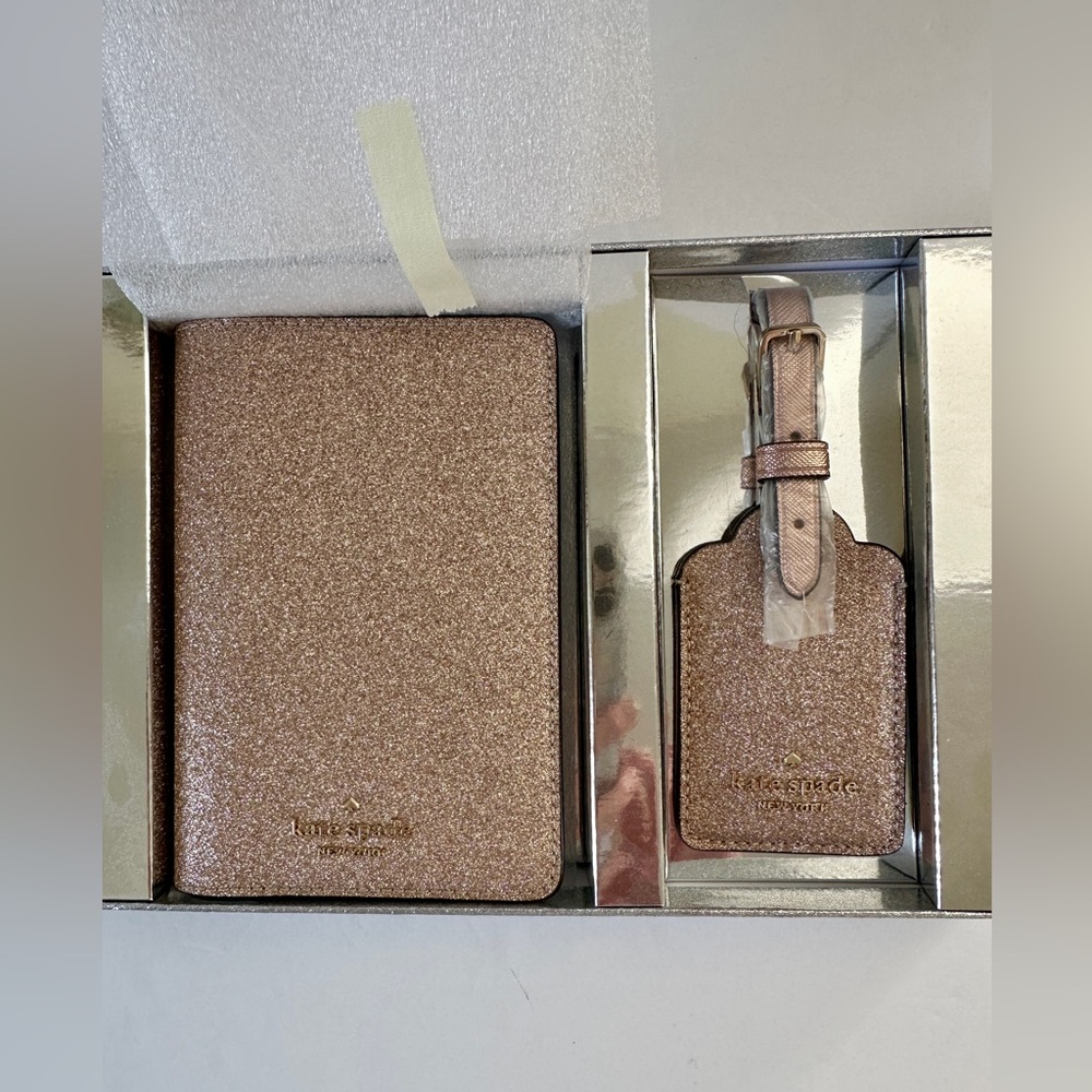 Kate Spade Shimmy Glitter Passport Wallet and Luggage Tag Travel Set